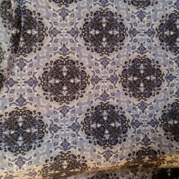 Flowy Tank Top - Picture 4 of 4